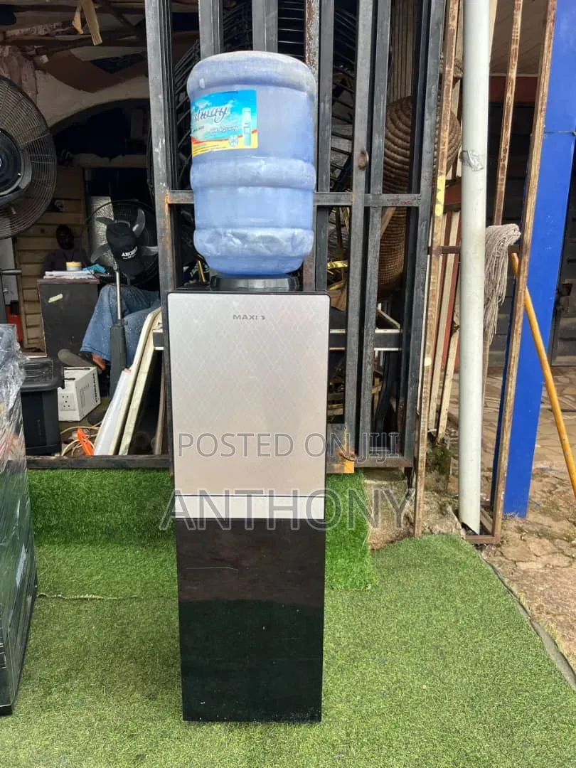 Maxi Water Dispenser