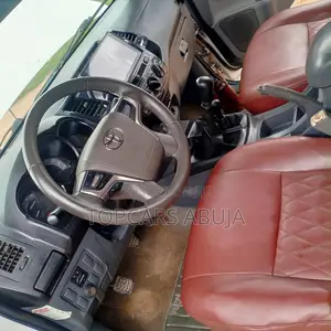 Toyota Hilux 2010 White