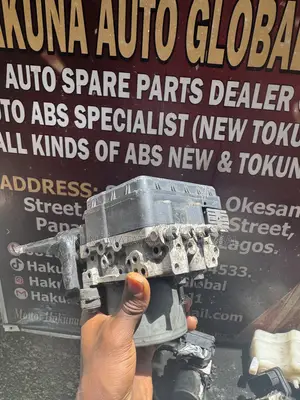 Toyota RAV4 2013–2016 ABS Pump Controller