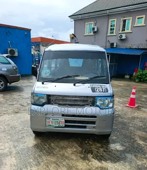 Suzuki APV Minibus 2007 Silver