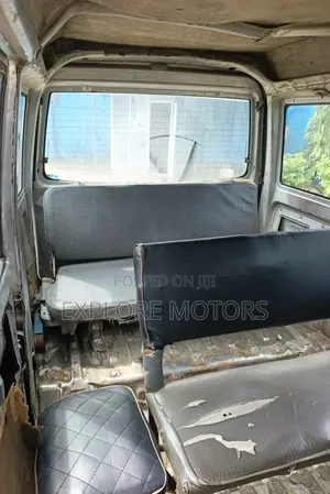 Suzuki APV Minibus 2007 Silver