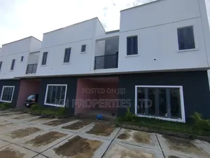 3bdrm Duplex in Airport Road, FHA for rent
