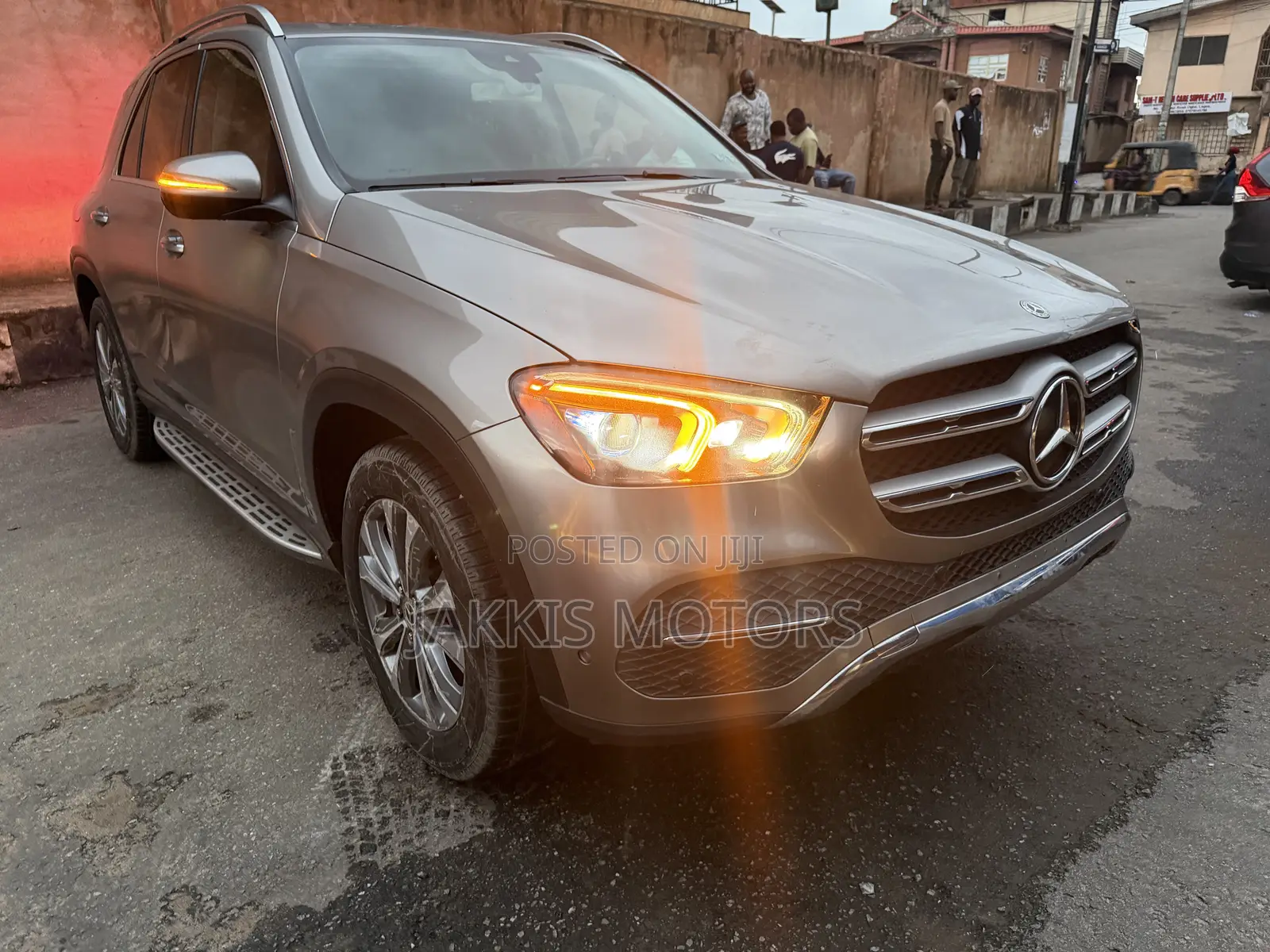 Mercedes-Benz GLE-Class 2020 Gold