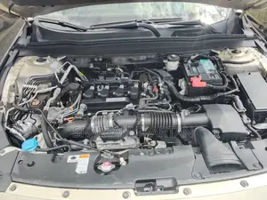 Honda Accord 2018 Gold