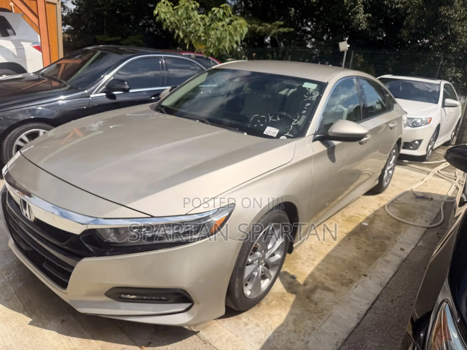 Honda Accord 2018 Gold