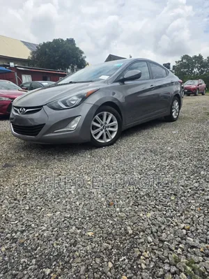 Hyundai Elantra SE 4dr Sedan (1.8L 4cyl 6A) 2014 Gray