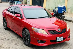 Toyota Camry SE V6 4dr Sedan (3.5L 6cyl 6AM) 2010 Red