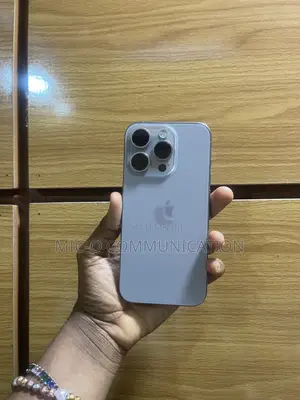 Apple iPhone 15 Pro Max 256 GB Silver