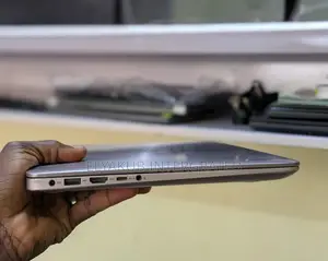 New Laptop Asus 8GB Intel Core i5 HDD 500GB