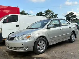 Toyota Corolla 2004 Silver