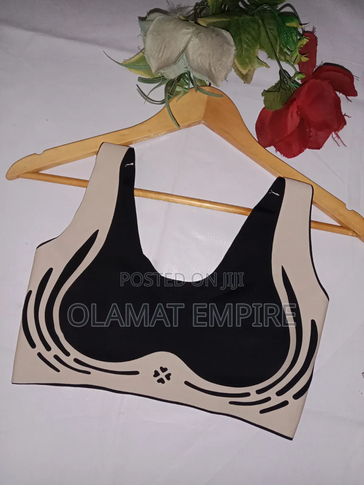 Comfortable Women’s Bralette / Wireless Bra