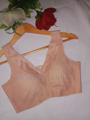 Comfortable Women’s Bralette / Wireless Bra