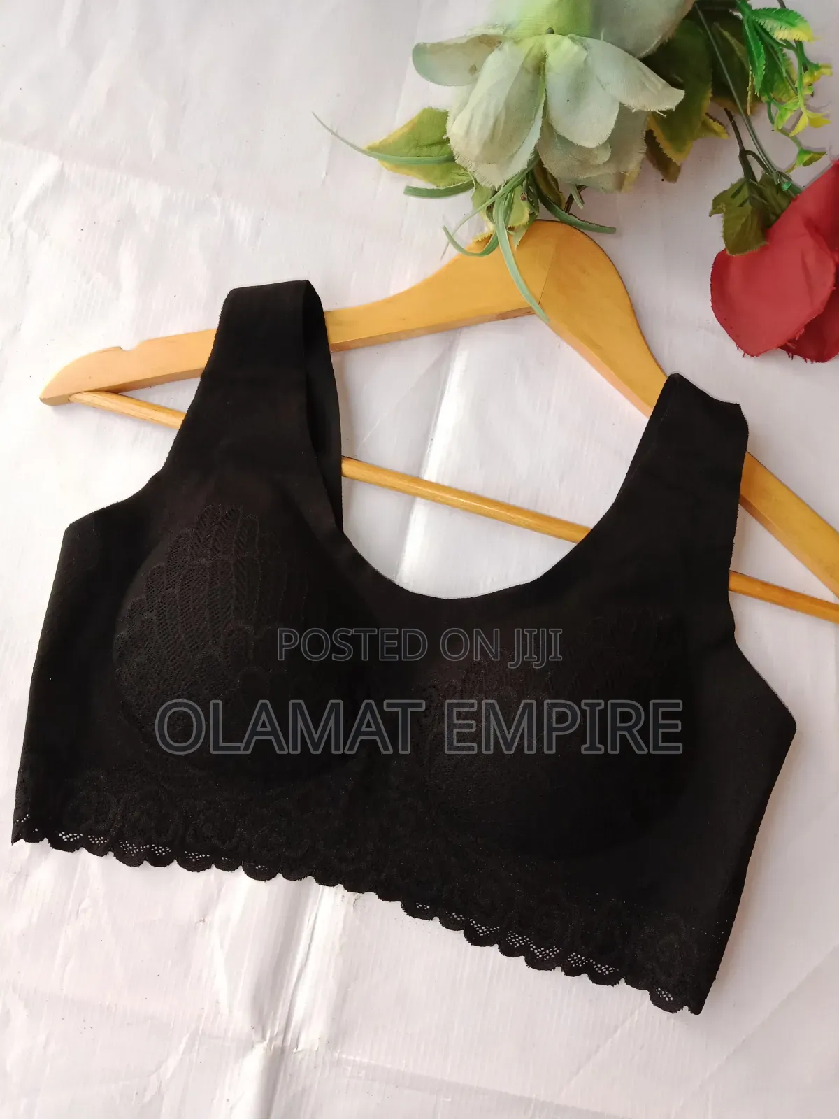 Comfortable Women’s Bralette / Wireless Bra