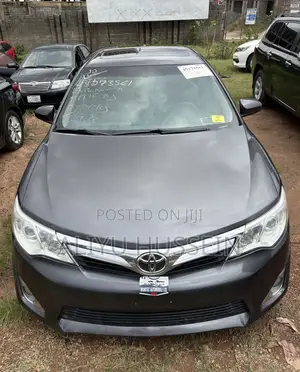 Toyota Camry 2014 Gray