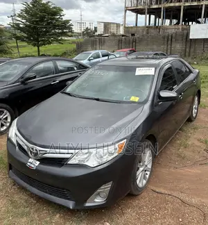 Toyota Camry 2014 Gray
