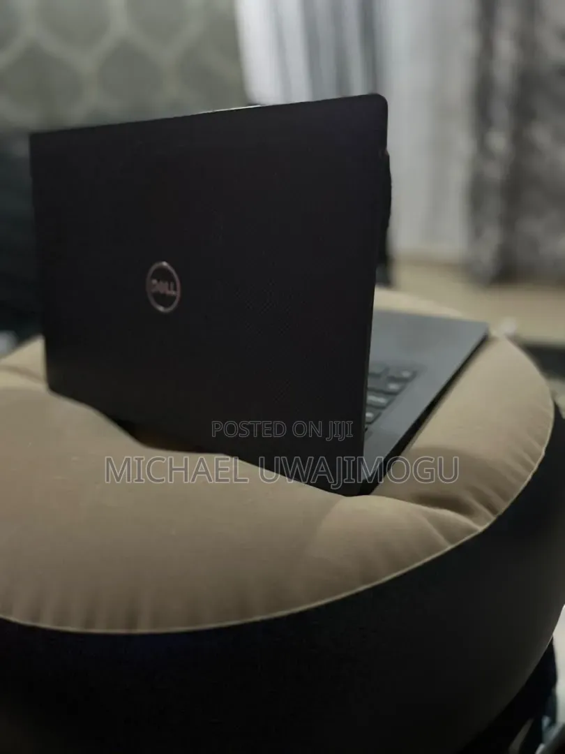 Laptop Dell Latitude 7300 8GB Intel Core i5 SSD 512GB