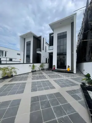 5bdrm Duplex in Lekki for sale