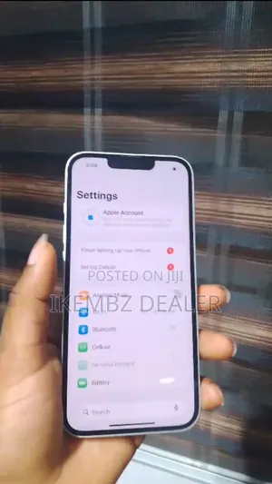 Apple iPhone 16e 128 GB White