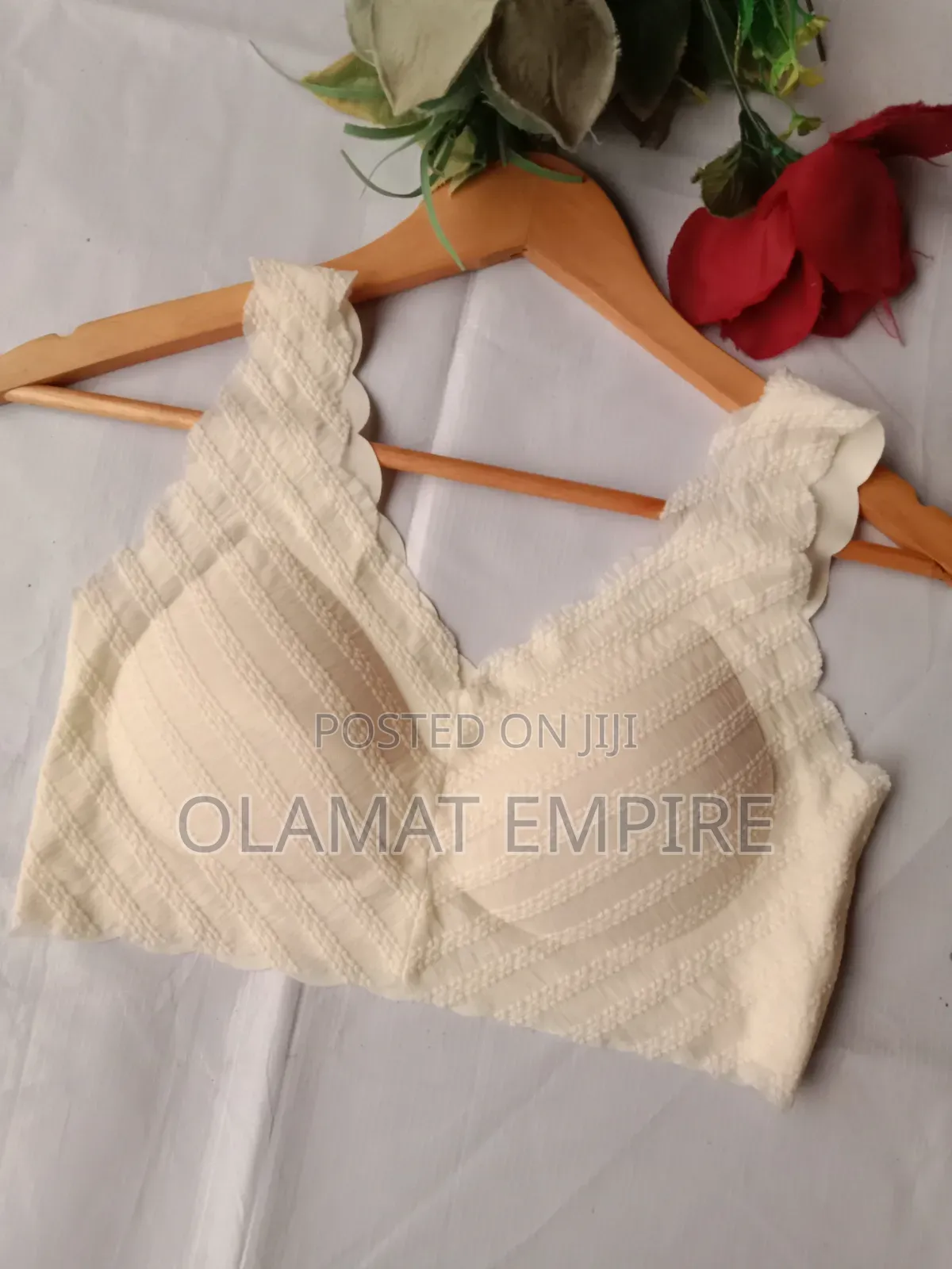 Comfortable Women’s Bralette / Wireless Bra