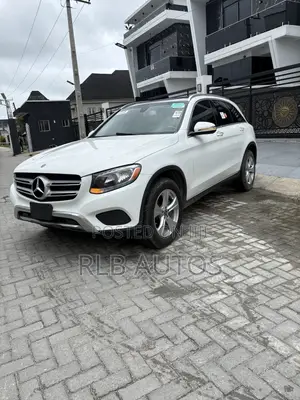 Mercedes-Benz GLC-Class 2017 White
