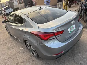Hyundai Elantra Limited 4dr Sedan (1.8L 4cyl 6A) 2014 Gray
