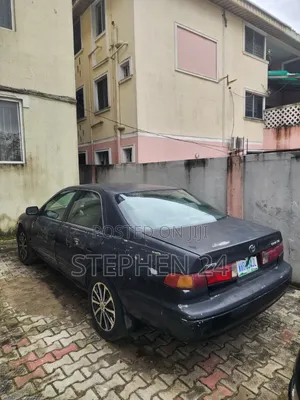 Toyota Camry LE 4dr Sedan (2.2L 4cyl 4A) 2001 Black