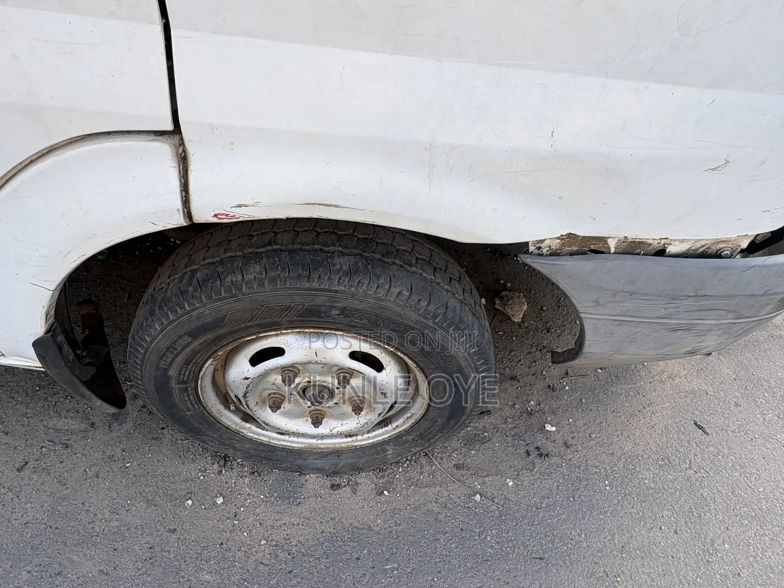 Ford Transit Connect 2002 White