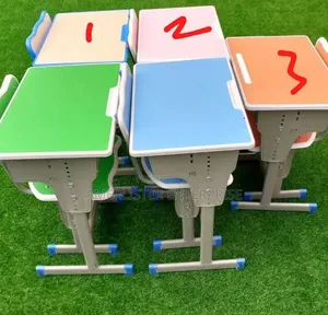Student Reading Table and Chairs