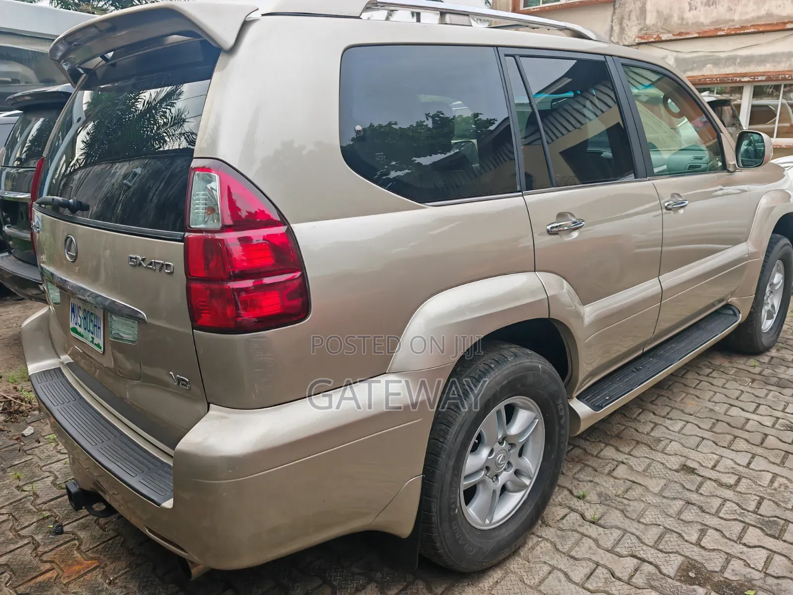 Lexus GX 2009 Gold