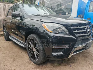 Mercedes-Benz M Class ML400 4MATIC 4dr SUV AWD (3.0L 6cyl Turbo 7A)