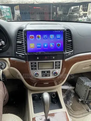 Hyundai Santafe 2006-2012 Navigation Android/Reverse Camera