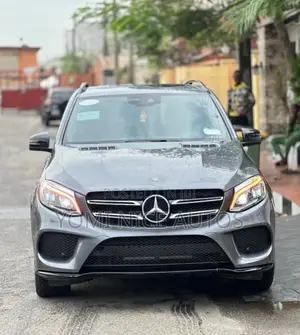 Mercedes-Benz GLE-Class AMG GLE 43 4MATIC 2019 Gray