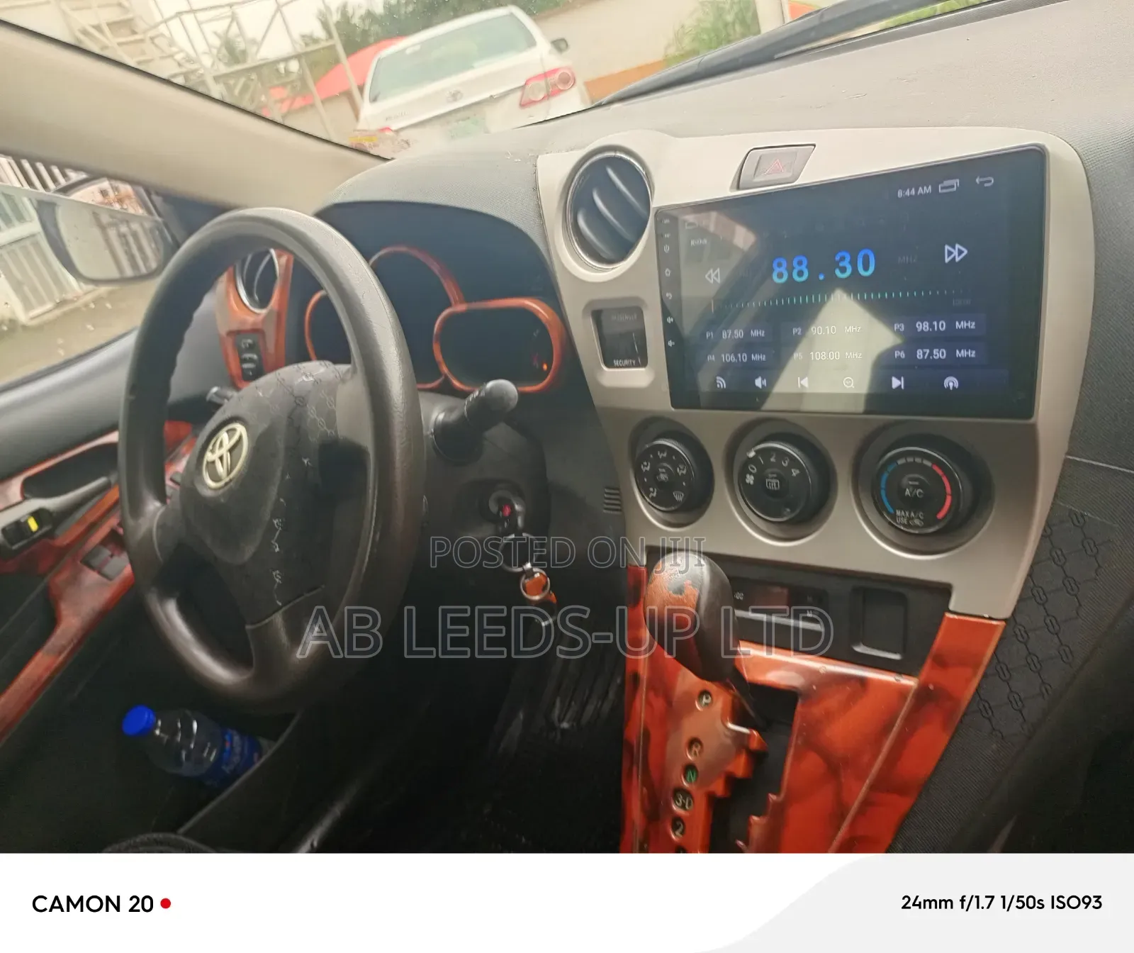 Toyota Matrix 2010 Silver