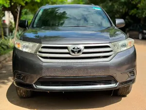 Toyota Highlander Limited 2012 Gray