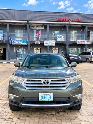 Toyota Highlander 2014 Green
