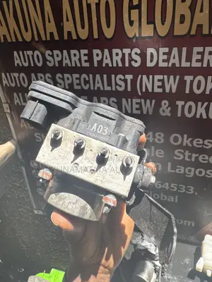 Mitsubishi L200 2015–2018 ABS System Module