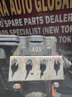 Mitsubishi L200 2015–2018 ABS Controller