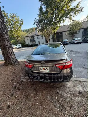 Toyota Camry SE 4dr Sedan (2.5L 4cyl 6A) 2015 Gray