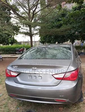 Hyundai Sonata 2012 Gray