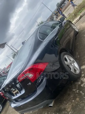 Volvo S60 T5 4dr Sedan (2.5L 5cyl Turbo 6A) 2014 Black