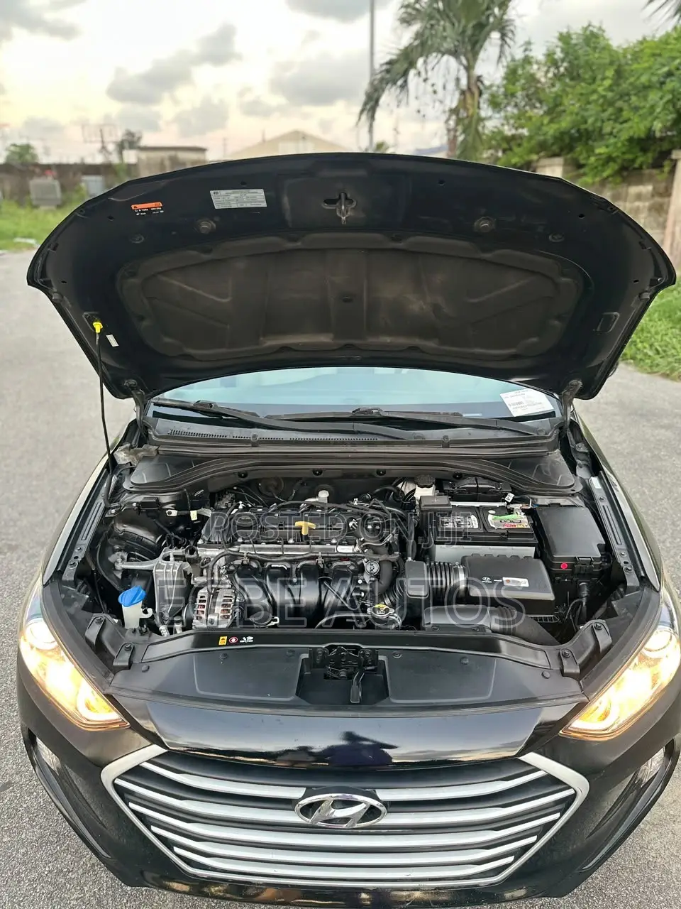 Hyundai Elantra 2017 Black