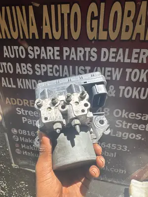 Lexus ES350 2013 ABS Pump Controller
