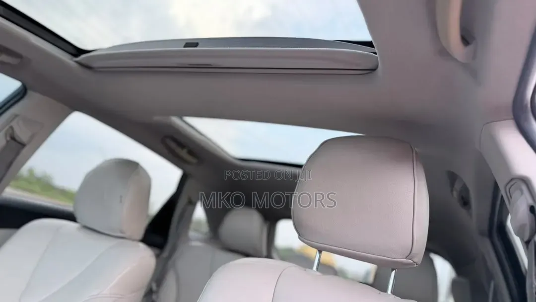 Toyota Venza LE 2013 Silver