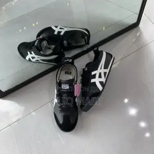 Premium Onitsuka Tiger Mexico 66 Low-Top Sneakers