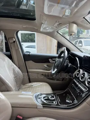 Mercedes-Benz GLC-Class 2017 White