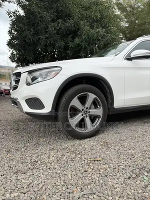 Mercedes-Benz GLC-Class 2017 White