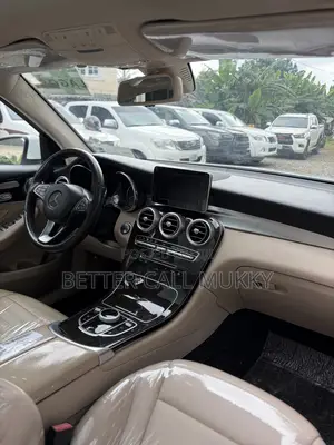 Mercedes-Benz GLC-Class 2017 White