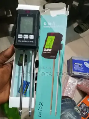 Digital Soil Moisture Meter / Soil Moisture Tester