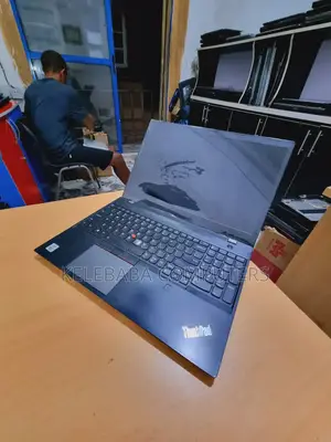 Laptop Lenovo ThinkPad P15s 16GB Intel Core i7 SSD 512GB
