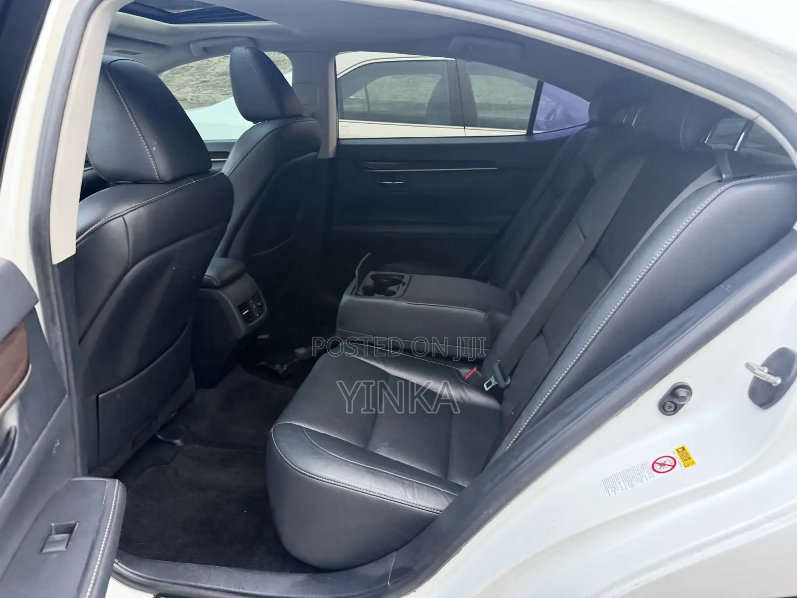 Lexus ES 2013 White